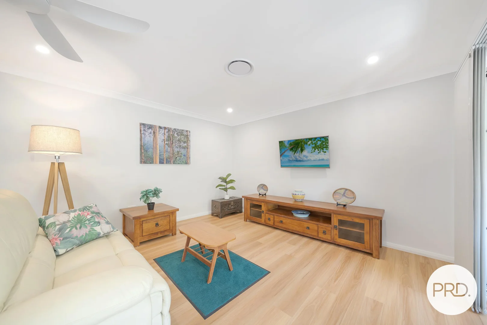 Additional image 4 of 2/98 Lord Street, Laurieton NSW 2443