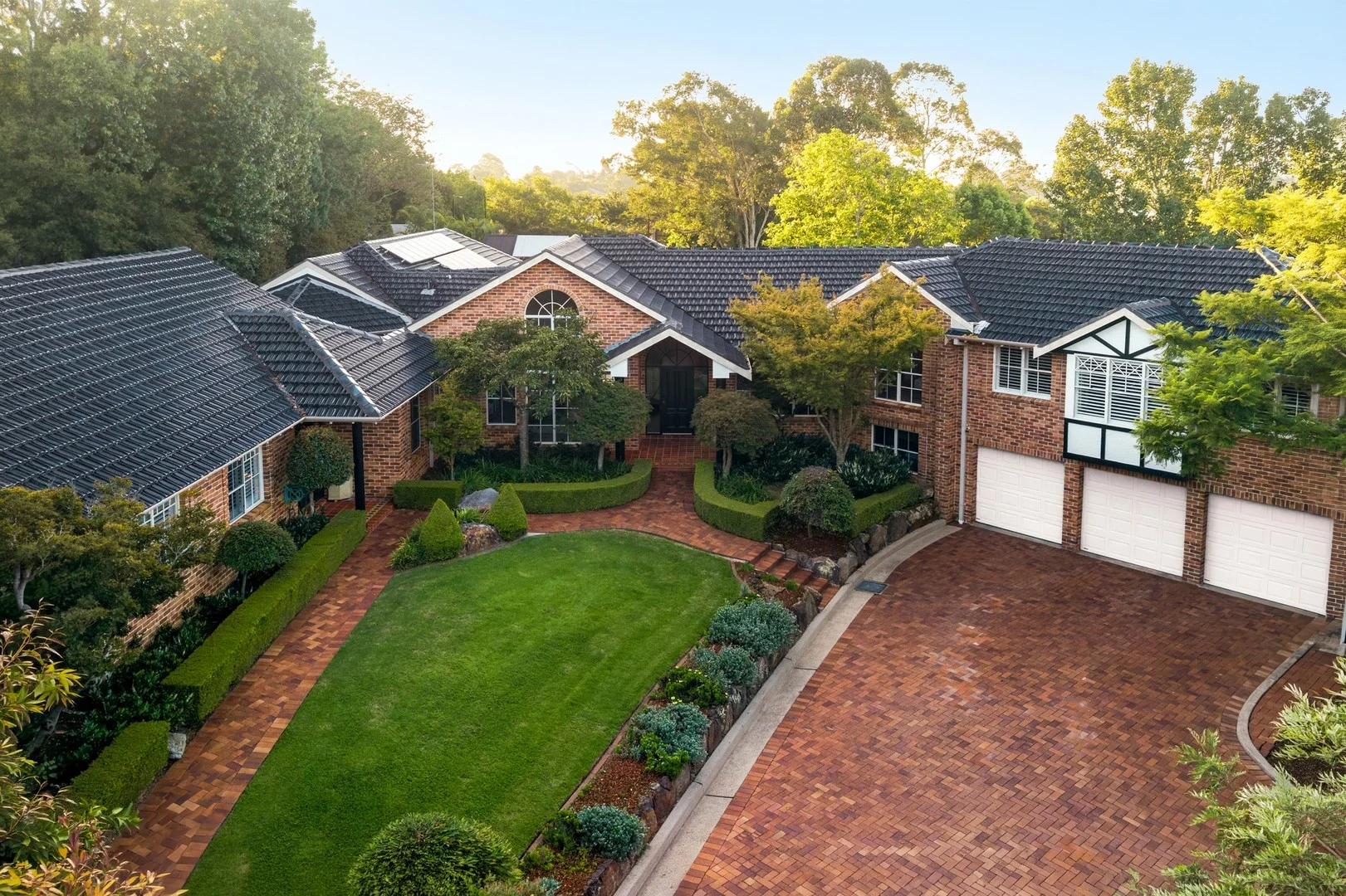 5 Vineys Lane, Dural NSW 2158