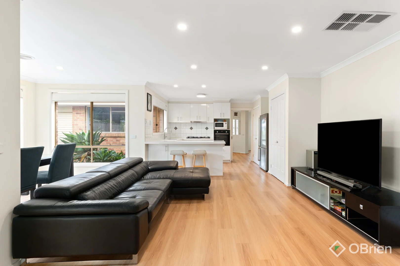 Additional image 7 of 49 Rodlarni Crescent, Berwick VIC 3806
