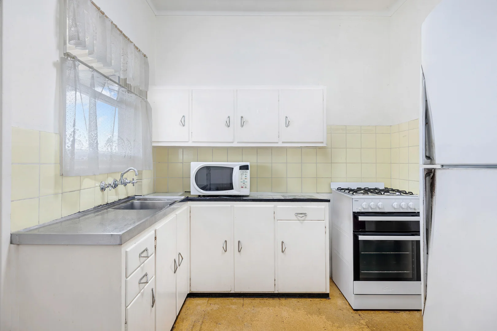 Additional image 3 of 22 Pretoria Road, Seven Hills NSW 2147