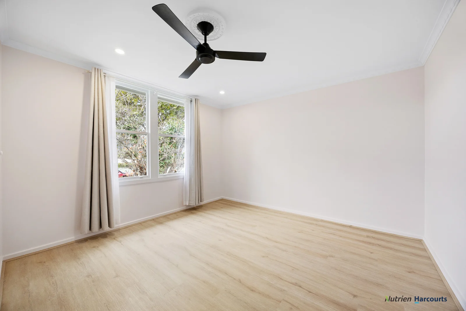 Additional image 9 of 39 Fifth Street, Eildon VIC 3713