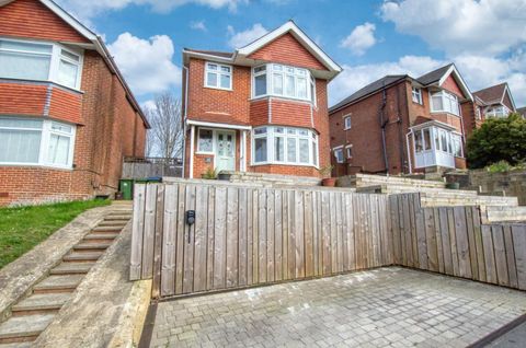 Chessel Avenue, Southampton SO19