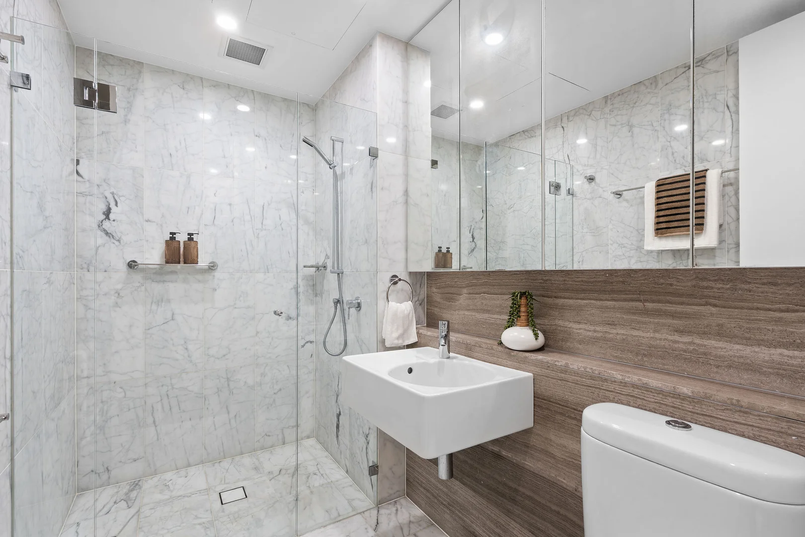 Additional image 17 of 183/15 Coranderrk Street, City ACT 2601