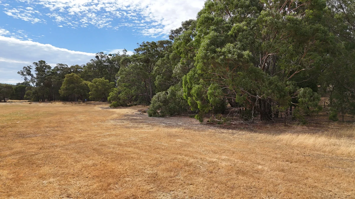 Additional image 7 of 21B - E\PP2388 Staffordshire reef Road, Newtown VIC 3351