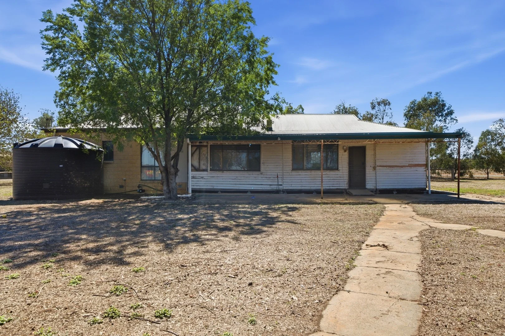 541 Churchill Rd, Yarroweyah VIC 3644