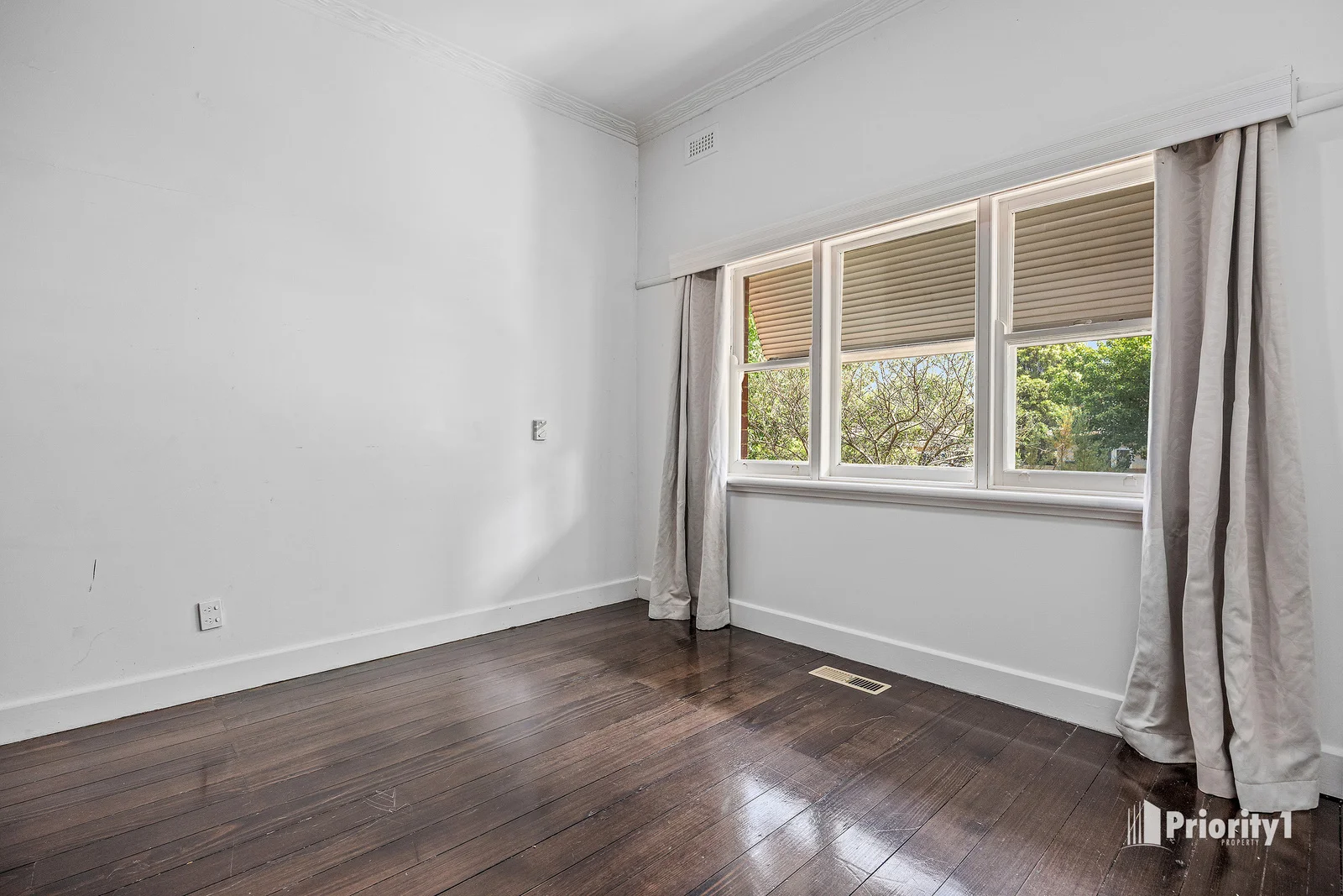 Additional image 11 of 12 Theodore Street, Flora Hill VIC 3550