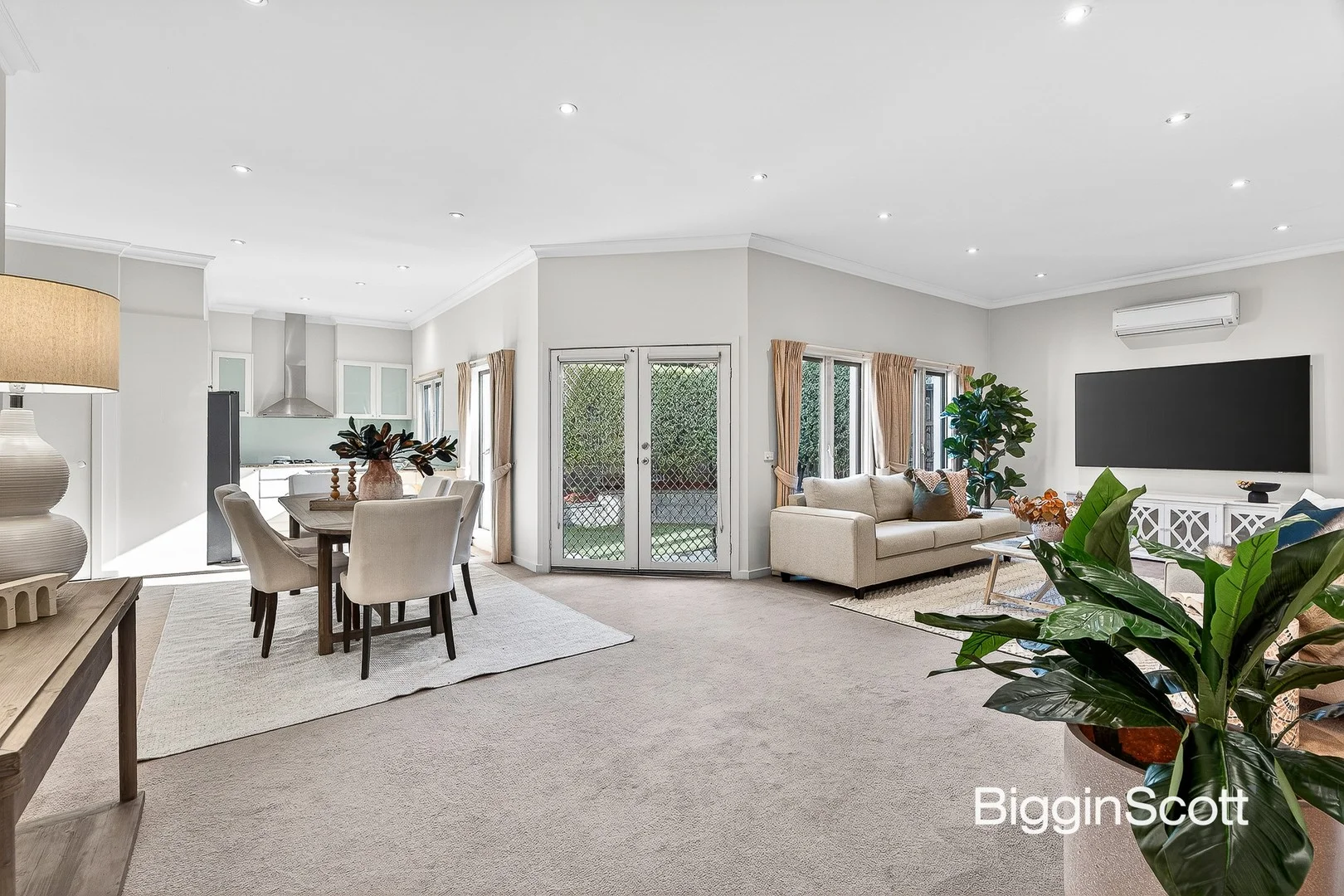 1/18 Harvie Street, Glen Waverley VIC 3150