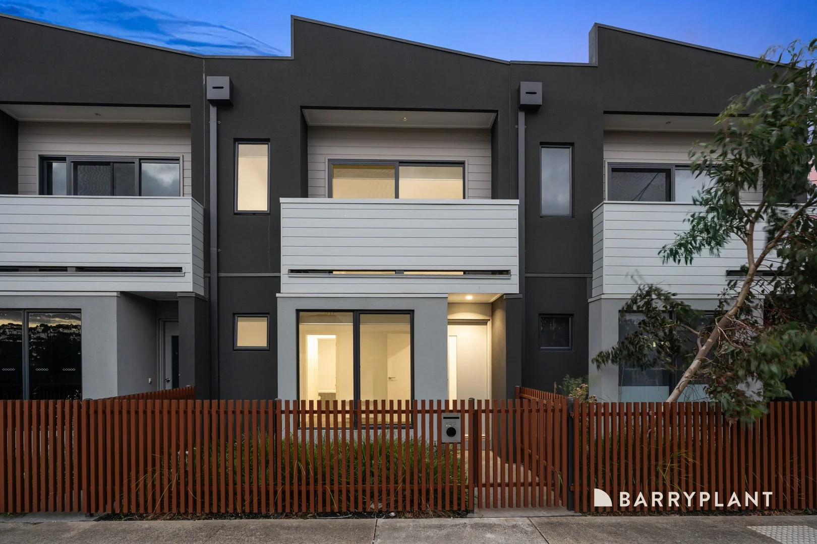 132 Henry Street, Pakenham VIC 3810