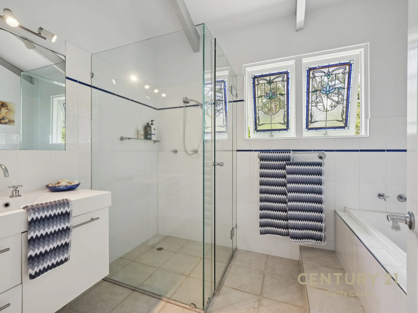 Additional image 31 of 28 Ocean Drive, Safety Beach NSW 2456