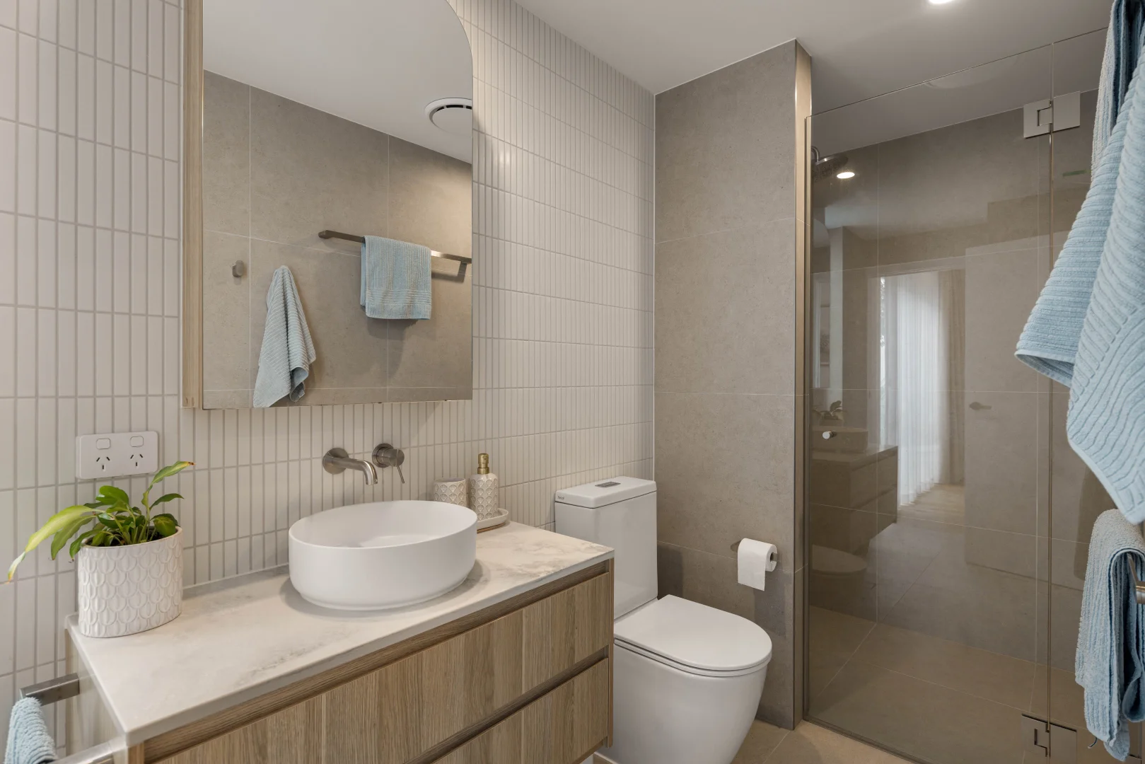 Additional image 19 of 1/72 Albatross Avenue, Mermaid Beach QLD 4218