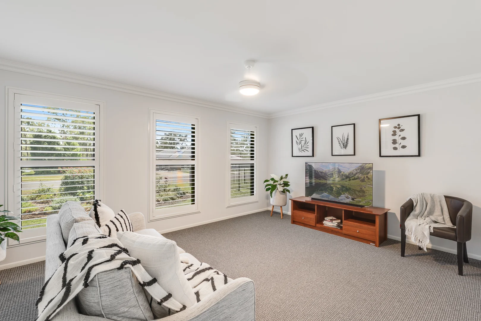 Additional image 3 of 6 Pamela Court, Withcott QLD 4352