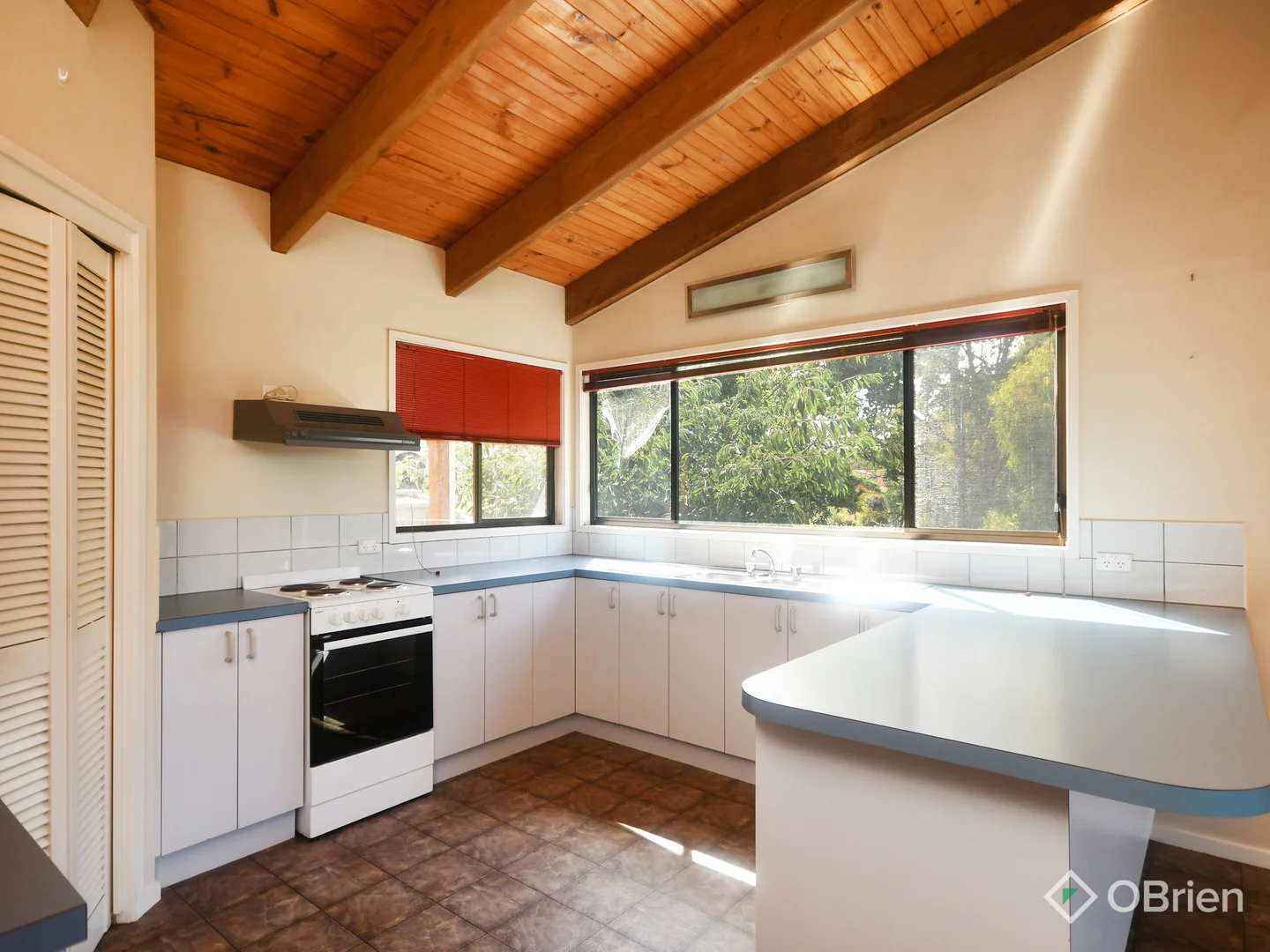 Additional image 5 of 17 McRae Street, Lakes Entrance VIC 3909