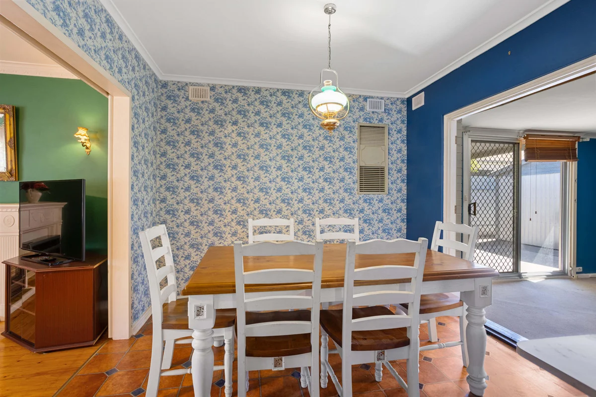 Additional image 7 of 27 Flockhart Avenue, Valley View SA 5093