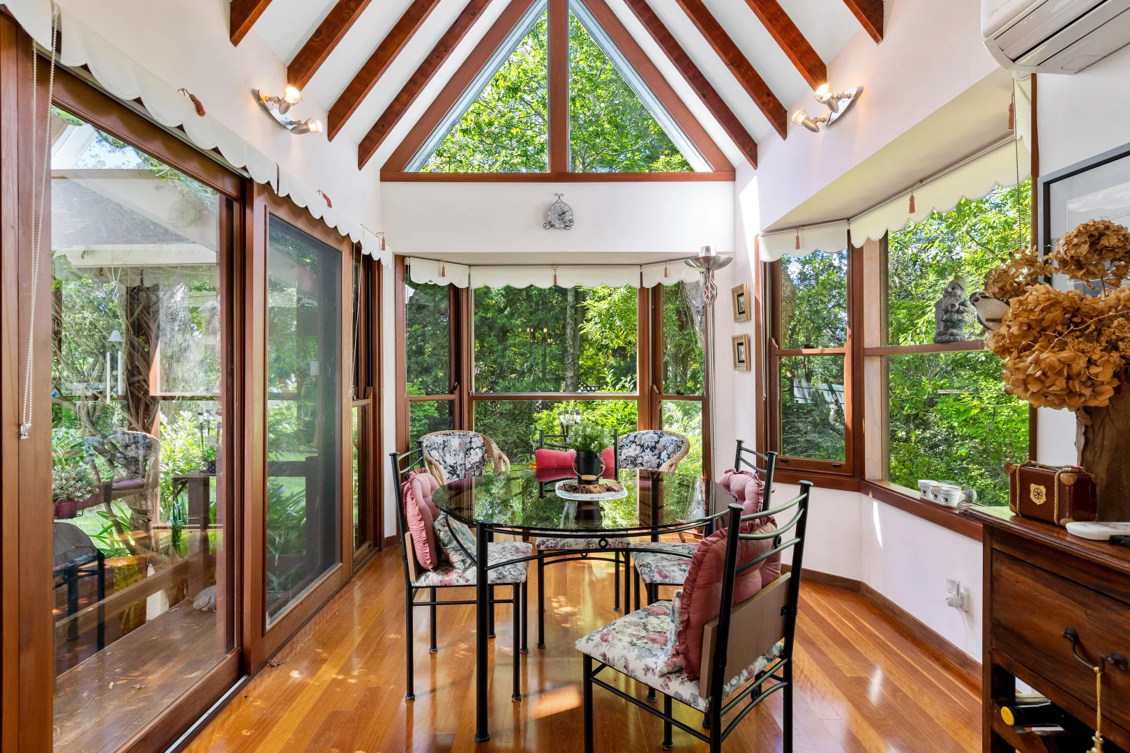 Additional image 4 of 10 Kurrawang Street, Leura NSW 2780