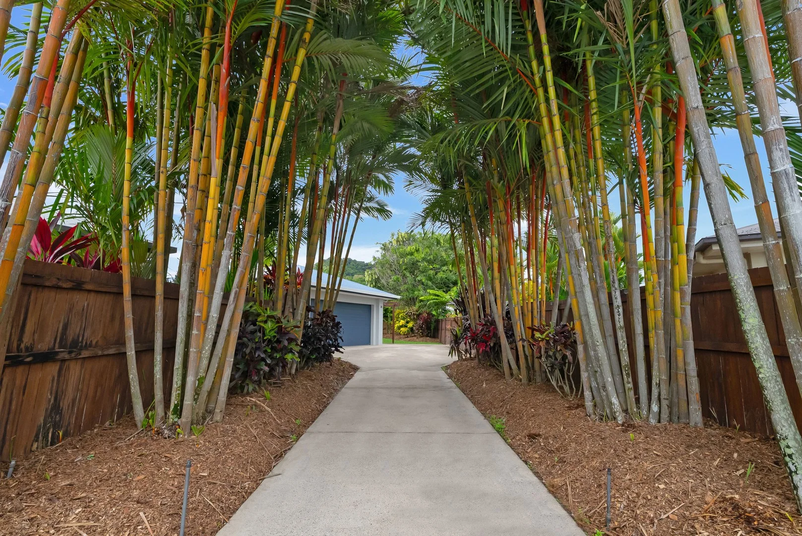 20 Dawal Close, Cooya Beach QLD 4873