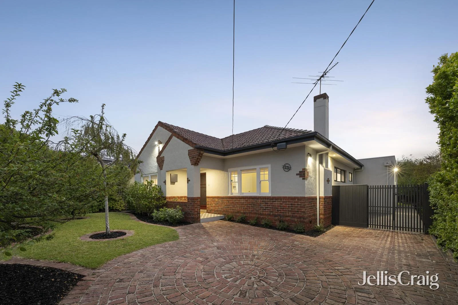 23 Park Crescent, Bentleigh VIC 3204