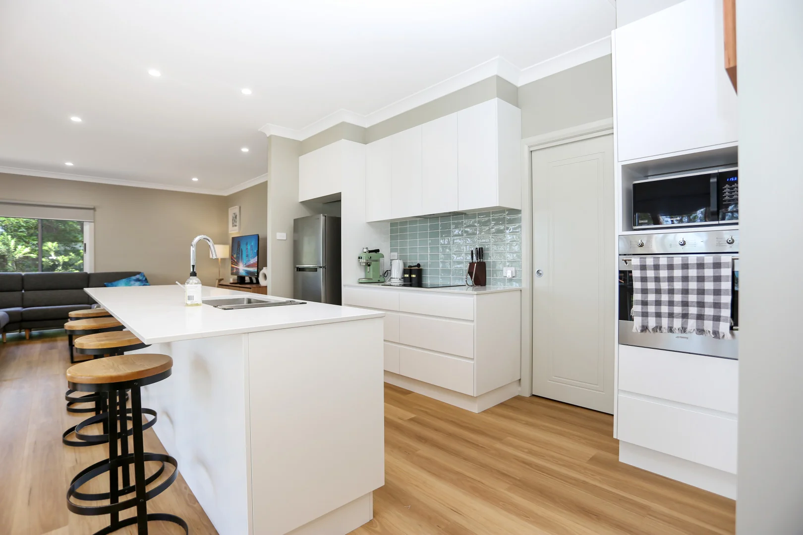 Additional image 6 of 63 Cove Boulevarde, North Arm Cove NSW 2324