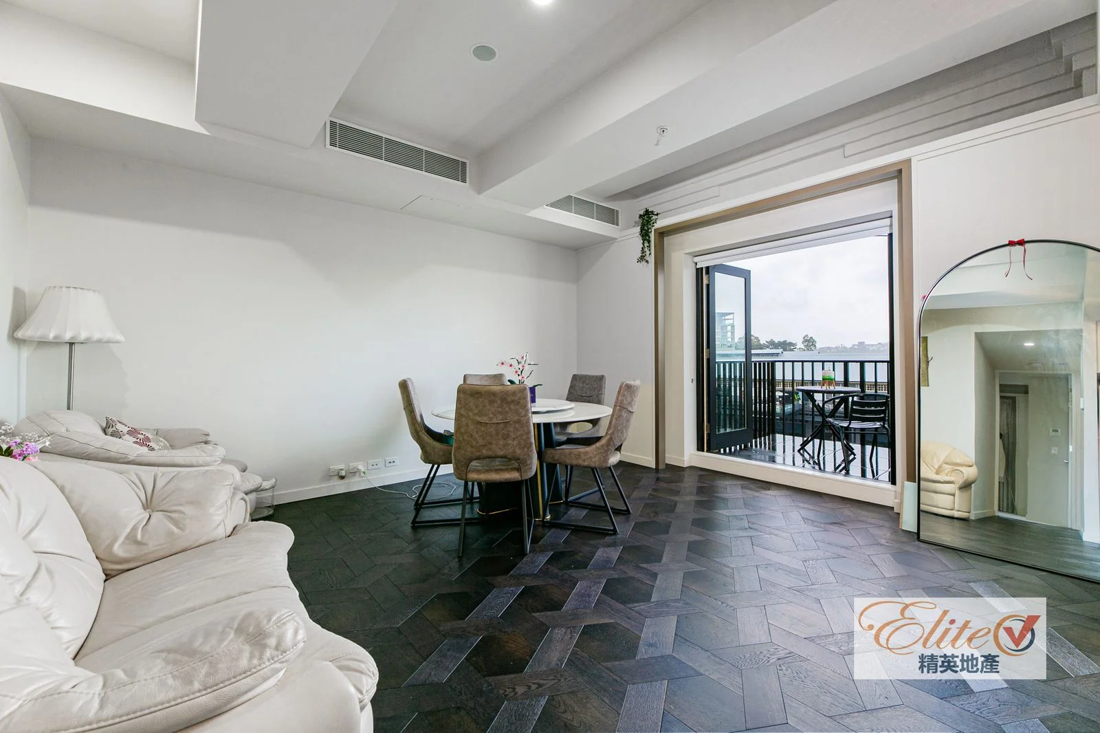 Additional image 11 of Mid Lvl/8 Darling Island, Pyrmont NSW 2009