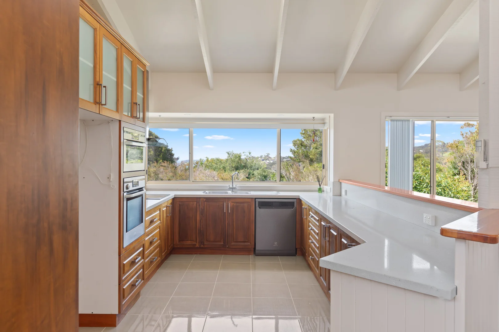 Additional image 8 of 3 Telopea Crescent, Tura Beach NSW 2548