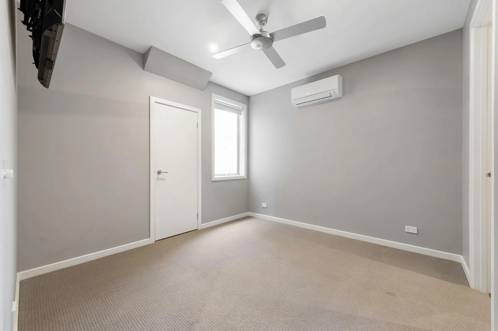 Additional image 8 of 4/16 Holmes Road, Moonee Ponds VIC 3039