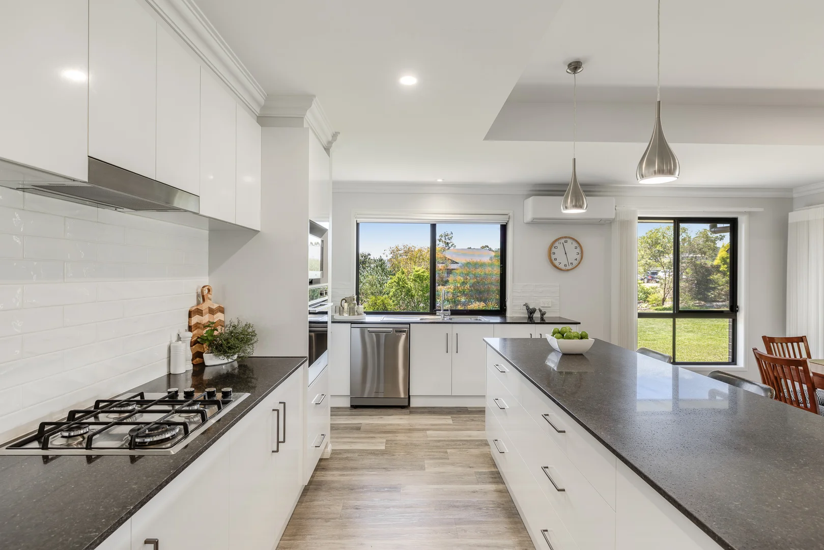 Additional image 7 of 6 Pamela Court, Withcott QLD 4352