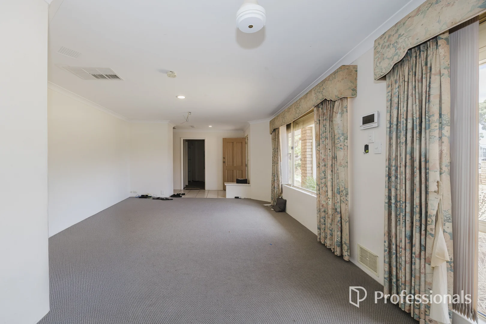 Additional image 39 of 40 Northumberland Avenue, Alexander Heights WA 6064