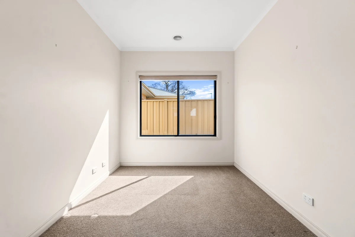 Additional image 11 of 2/35 Boisdale Street, Maffra VIC 3860