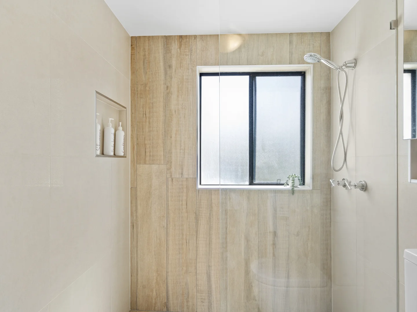 Additional image 11 of 17/38-46 Petrel Avenue, Mermaid Beach QLD 4218