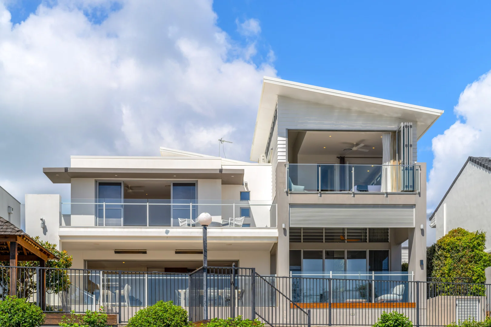 Additional image 25 of 41 Conifer Crescent, Broadbeach Waters QLD 4218