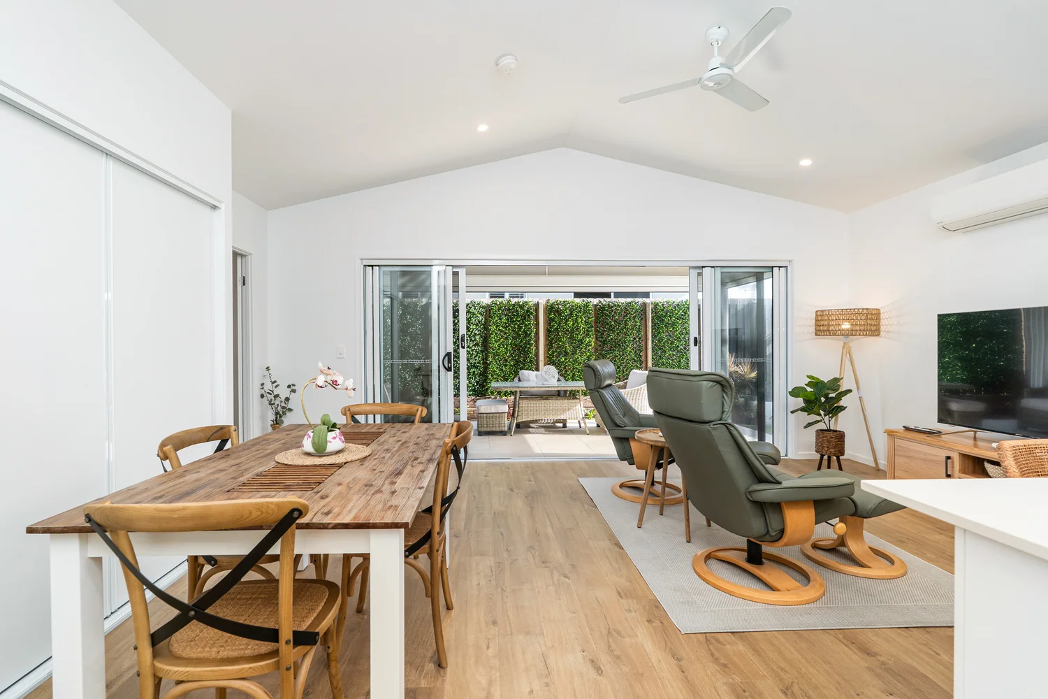 Additional image 7 of 329/2-20 Island View Drive, Urangan QLD 4655