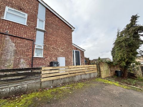 Teignmouth Close, Leicester LE5
