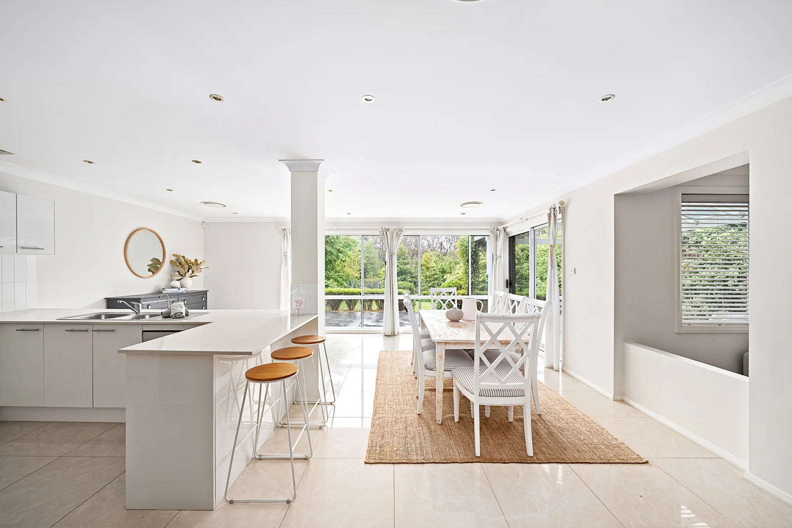 Additional image 3 of 89b Sinclair Crescent, Wentworth Falls NSW 2782