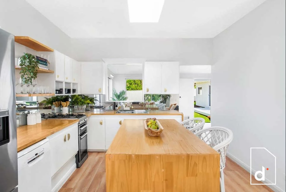 Additional image 2 of 18 Carters Lane, Towradgi NSW 2518