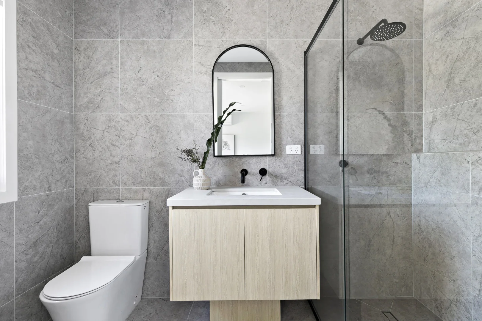 Additional image 13 of 8A Victoria Street, Oak Park VIC 3046