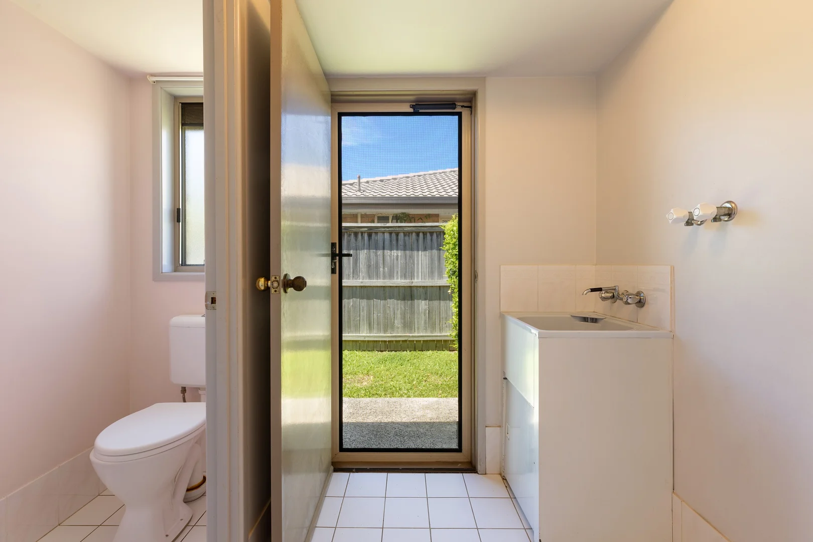 Additional image 18 of 35 Kallaroo Circuit, Ocean Shores NSW 2483