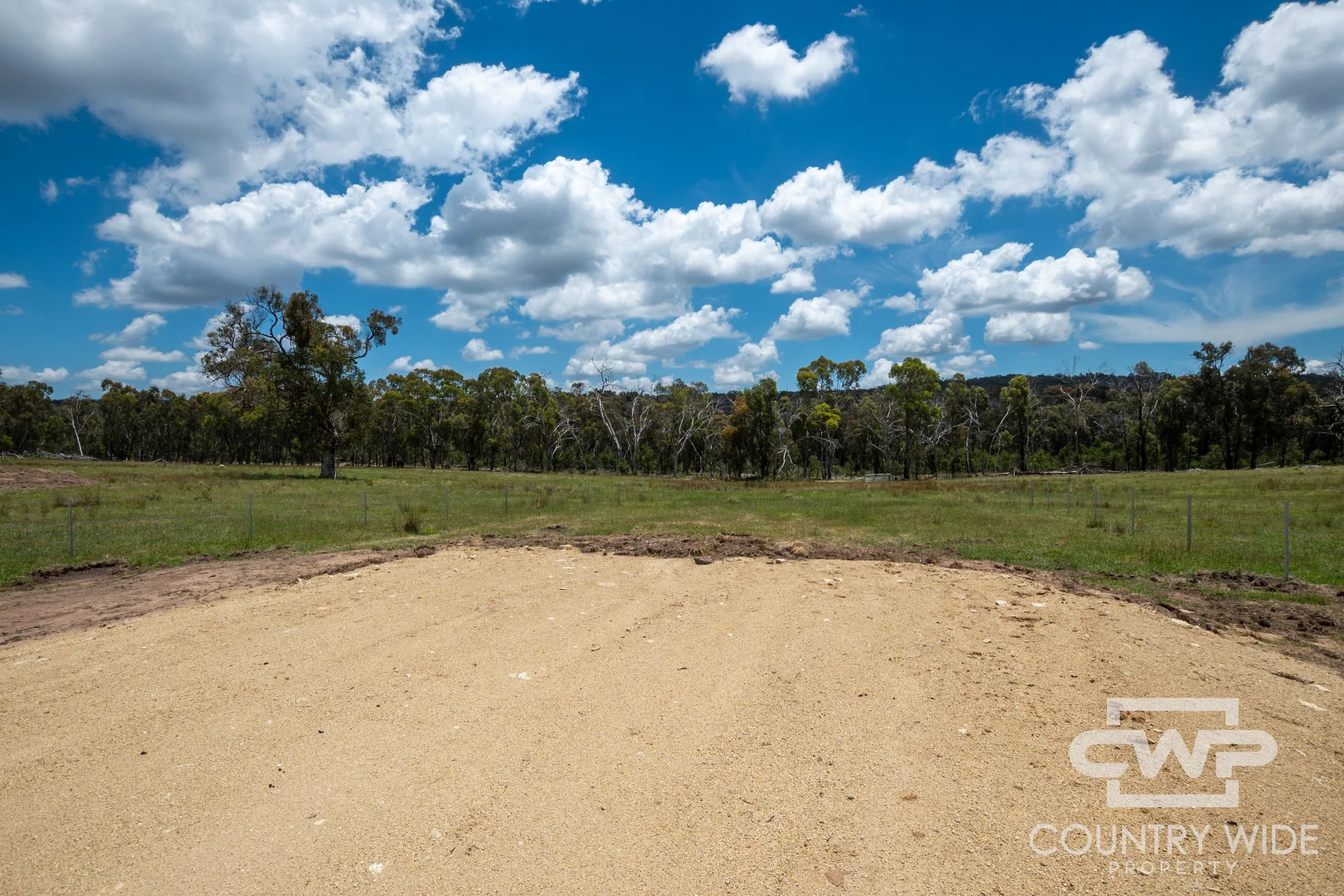 Additional image 4 of 1 Cemetery Rd, Torrington NSW 2371