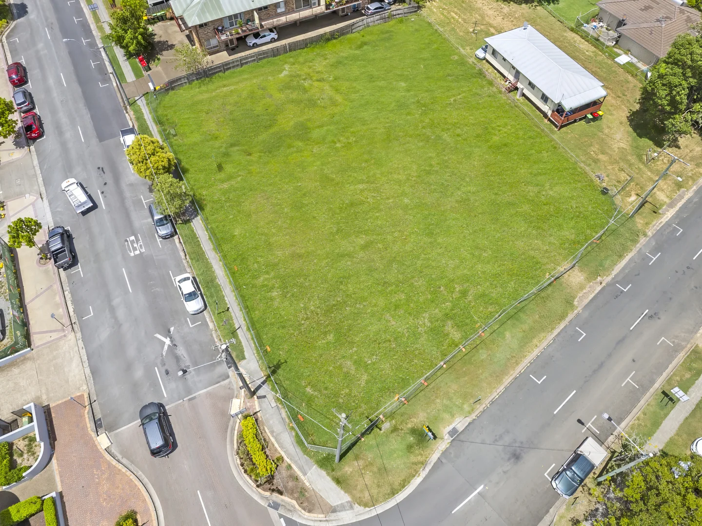 Additional image 8 of 7 & 9 South Station Road, Booval QLD 4304