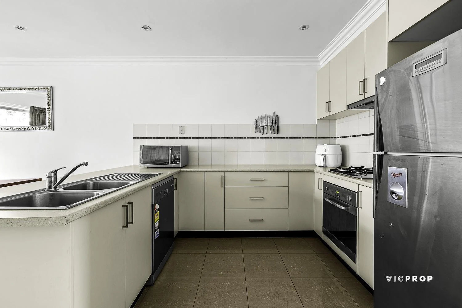 Additional image 3 of 20/5 Delacombe Drive, Mill Park VIC 3082