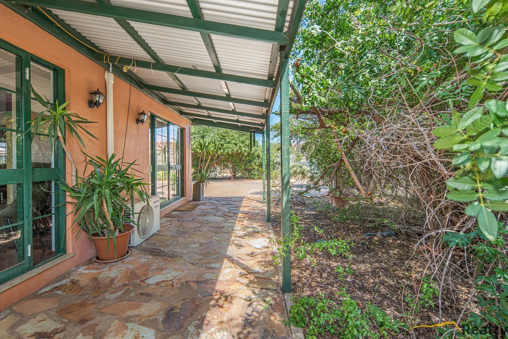 Additional image 32 of 25 Memorial Avenue, Gillen NT 0870