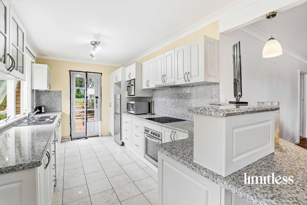 Additional image 7 of 40 Chaseling Avenue, Springwood NSW 2777