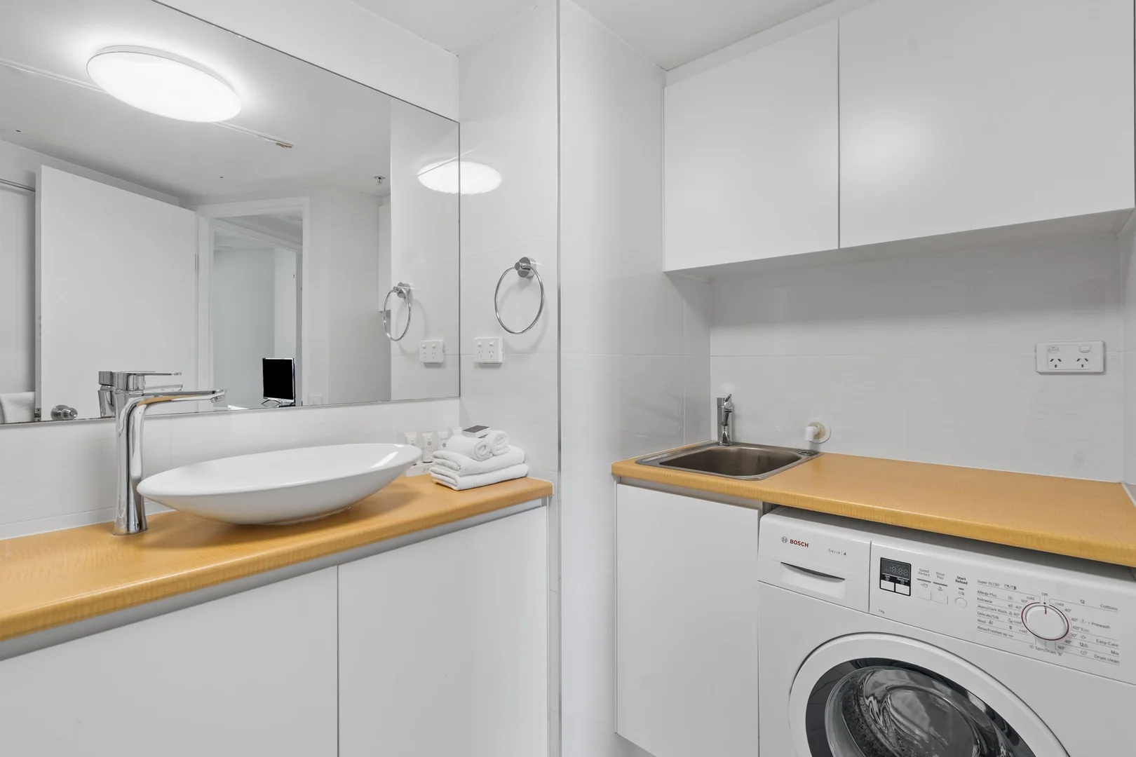 Additional image 8 of 805/46-52 Pacific Street, Main Beach QLD 4217