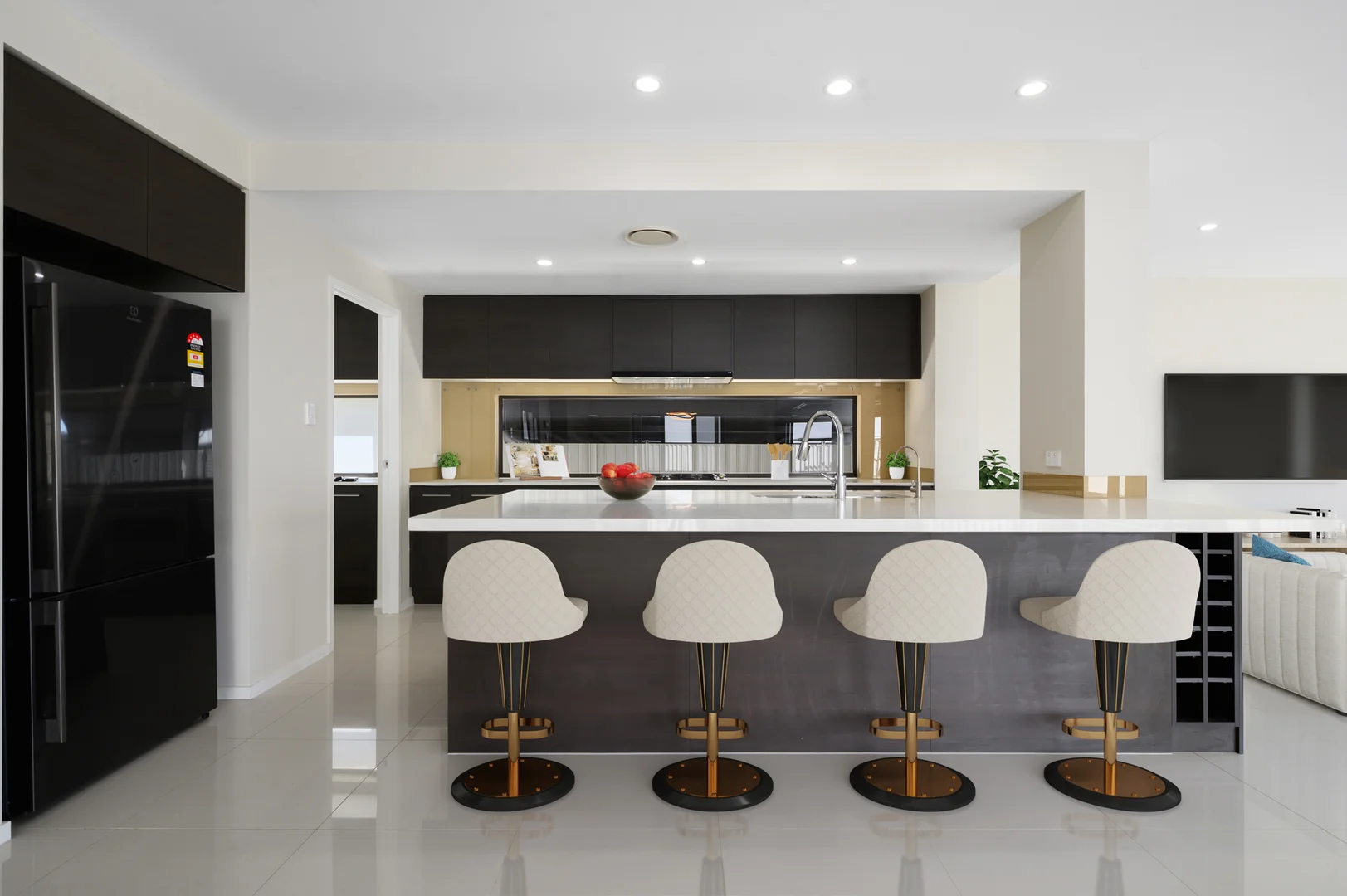 Additional image 5 of 52 North View Street, Hope Island QLD 4212