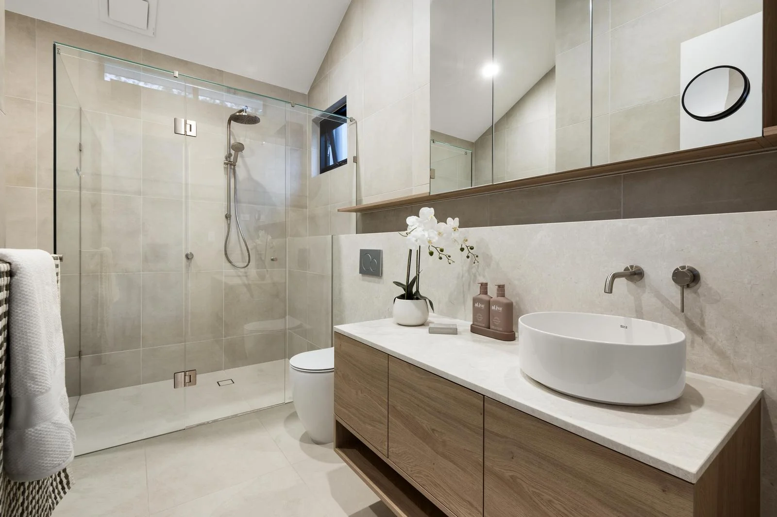Additional image 11 of 8b Tanner Grove, Northcote VIC 3070