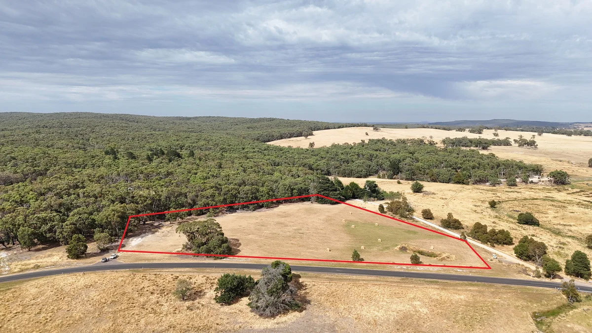 Additional image 4 of 21B - E\PP2388 Staffordshire reef Road, Newtown VIC 3351