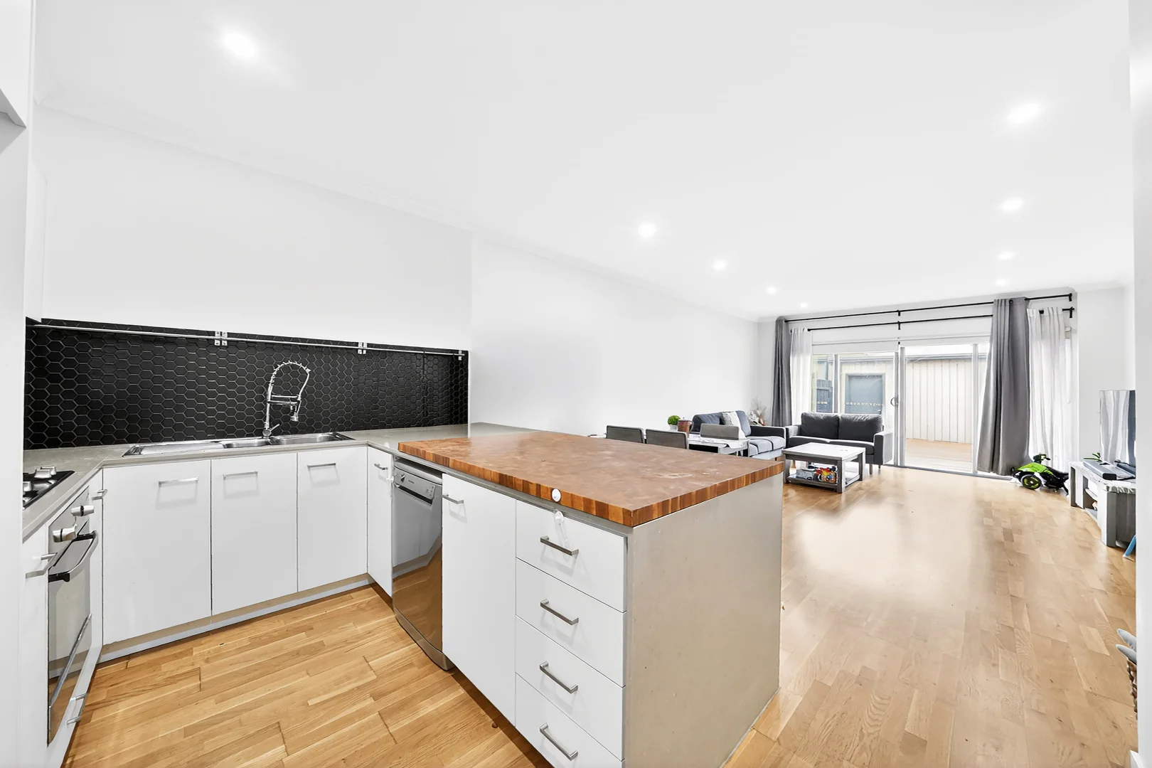 Additional image 5 of 141 Campaspe Way, Point Cook VIC 3030