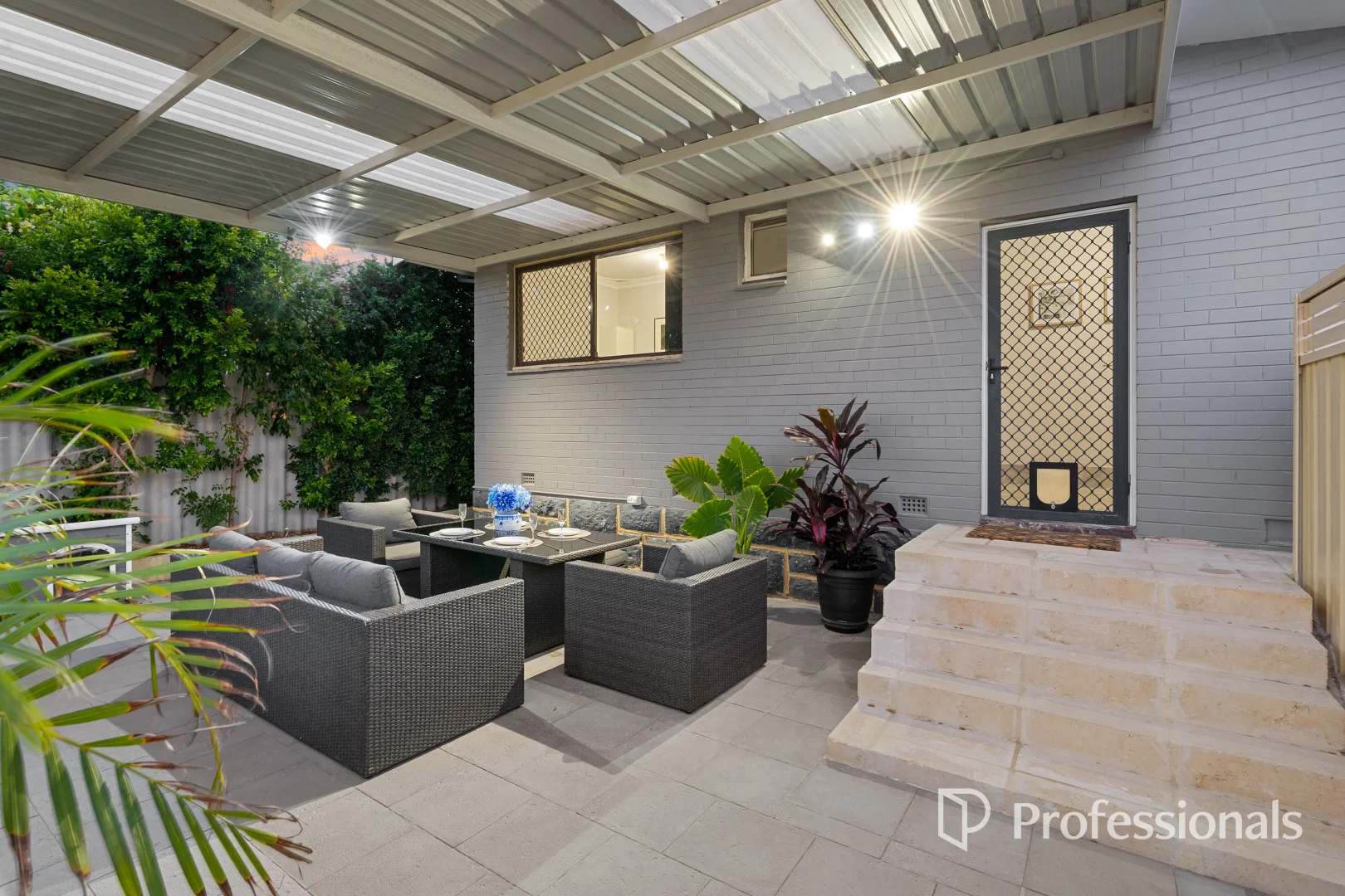 Additional image 33 of 8 Hampton Square, Morley WA 6062