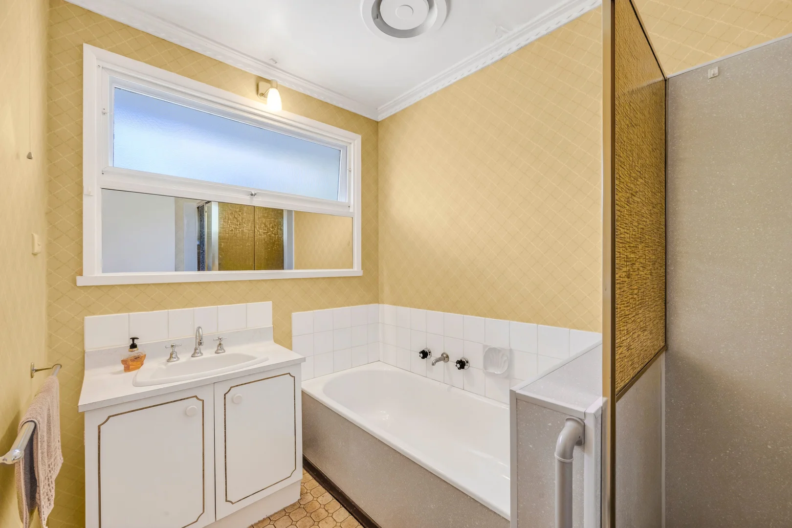 Additional image 16 of 140 Powell Street East, Ocean Grove VIC 3226