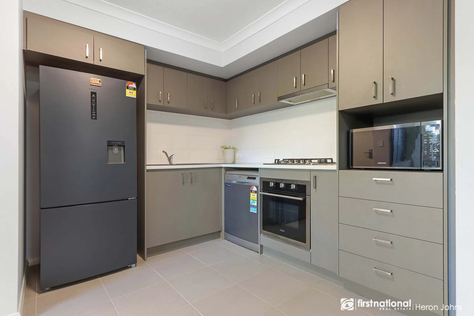 Additional image 6 of 3/41 WHEYLAND STREET, Willagee WA 6156