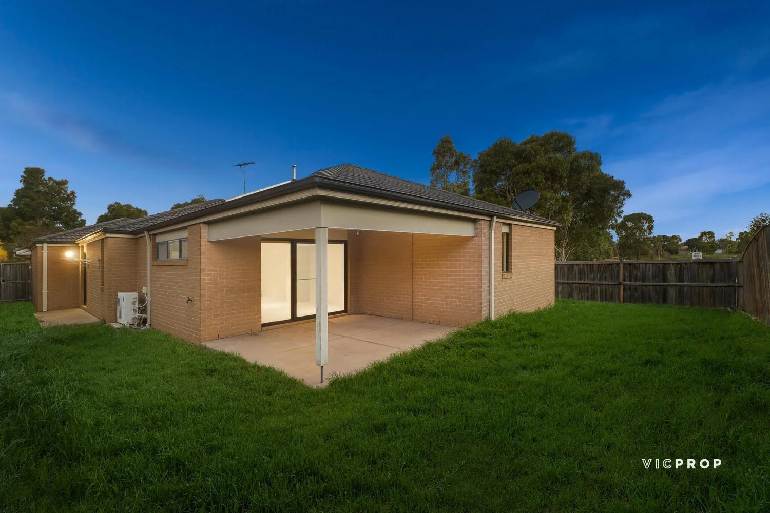 Additional image 13 of 280 Boardwalk Boulevard, Point Cook VIC 3030