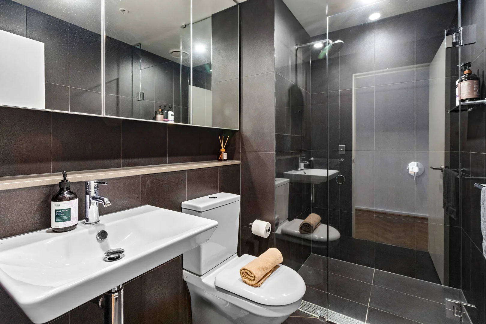 Additional image 9 of 1206E/888 Collins Street, Docklands VIC 3008